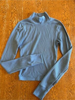 American Eagle Outfitters Ribbed Mock Neck Top in Slate Blue